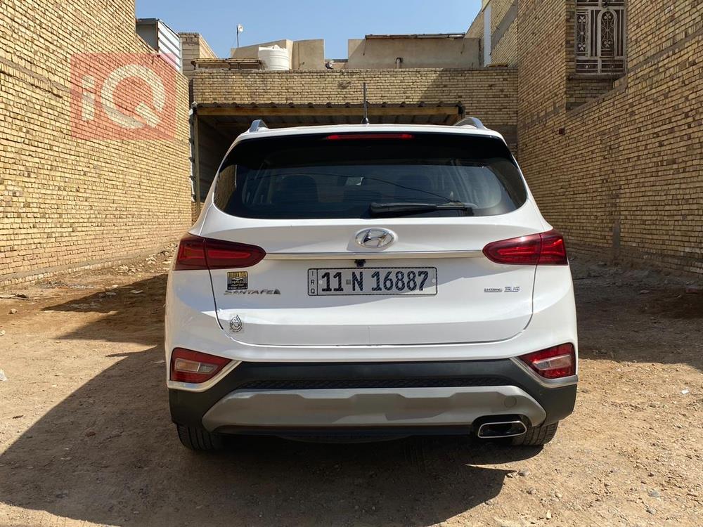 هيونداي سانتافي